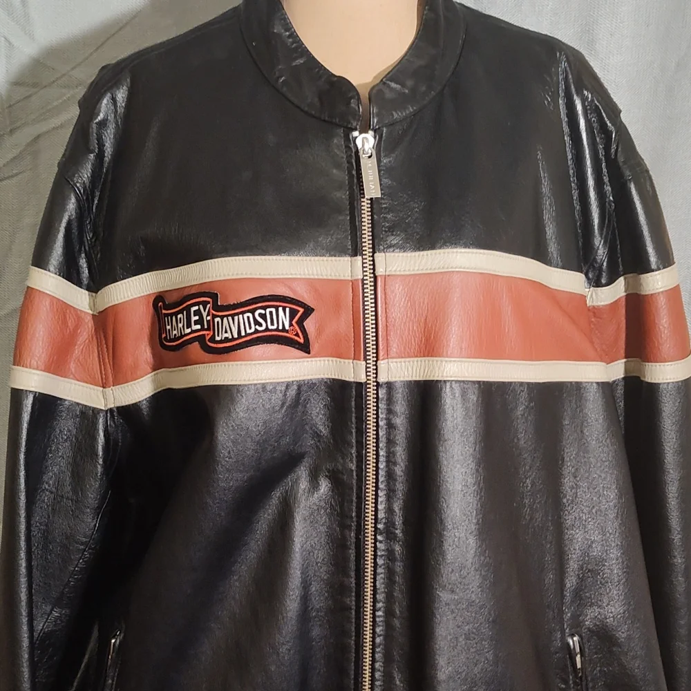 Harley Davidson Jacket - Picture 2 of 8